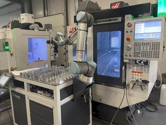 Vista Frontal  da HAAS DT-1  máquina