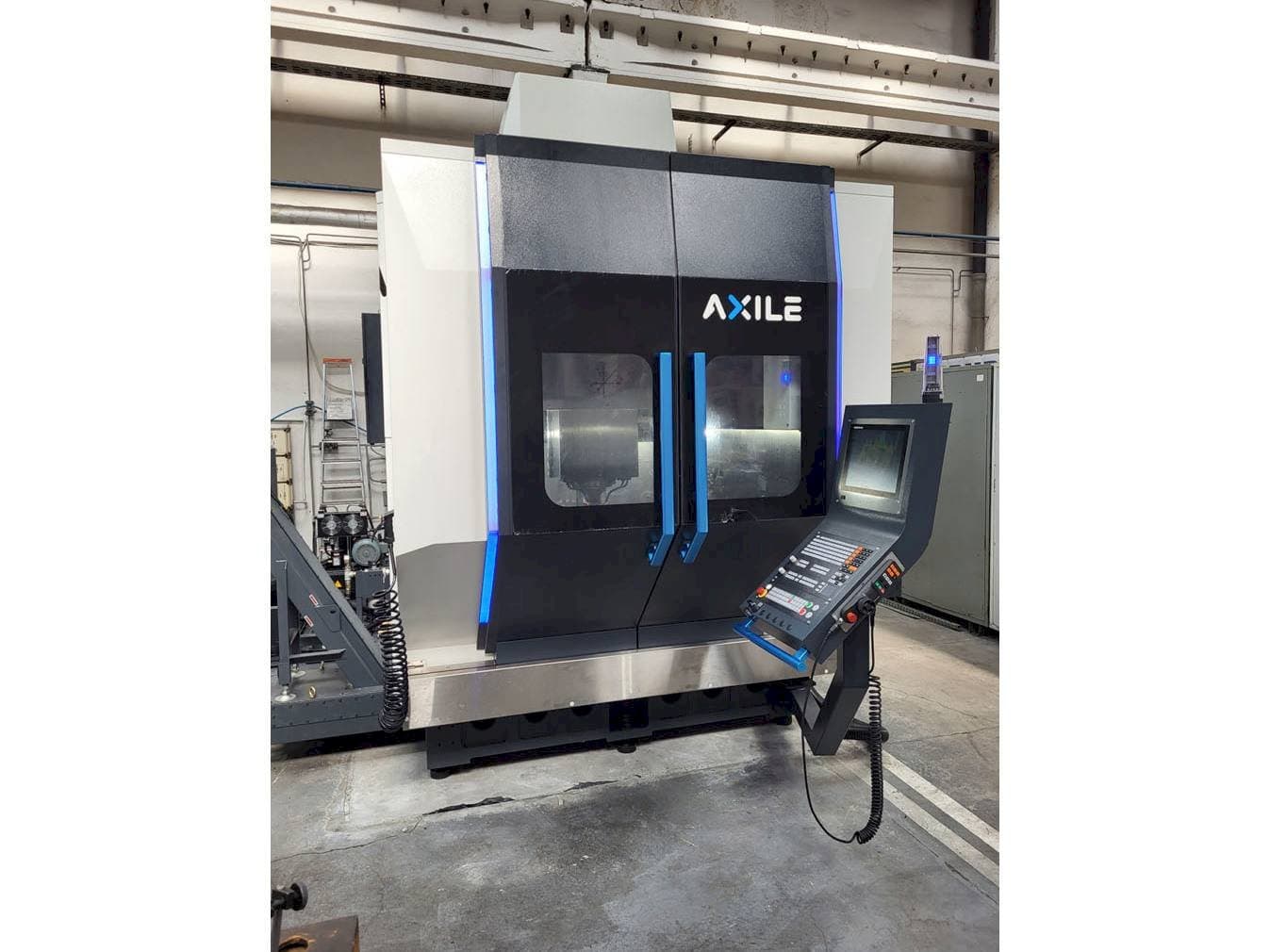 Vista Frontal  da AXILE G8  máquina
