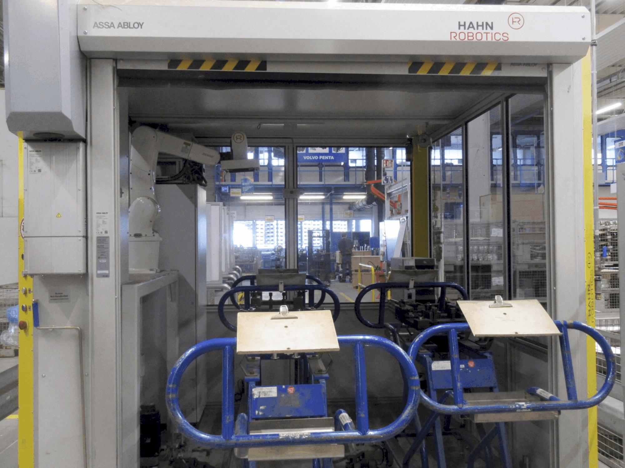 Vista Frontal da HAHN Robotics CAT Final Check EOL (2021) máquina