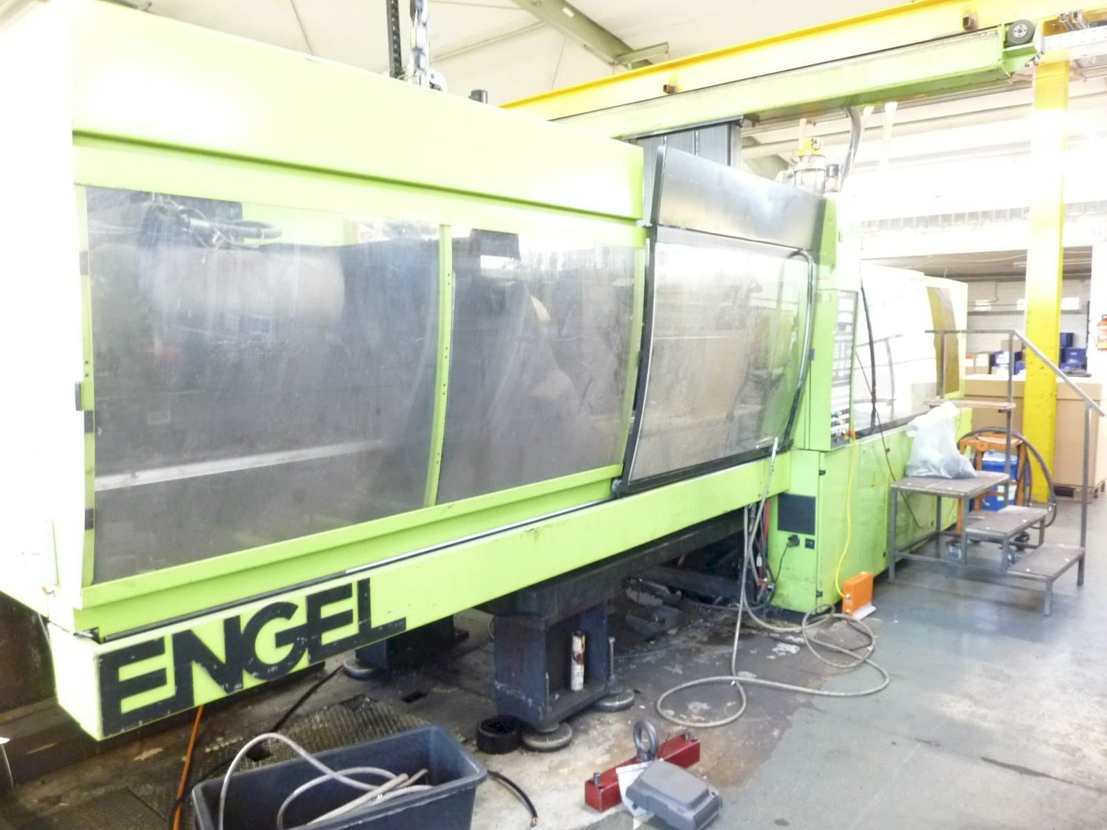 Vista Frontal da ENGEL ES 1800/275 HL máquina