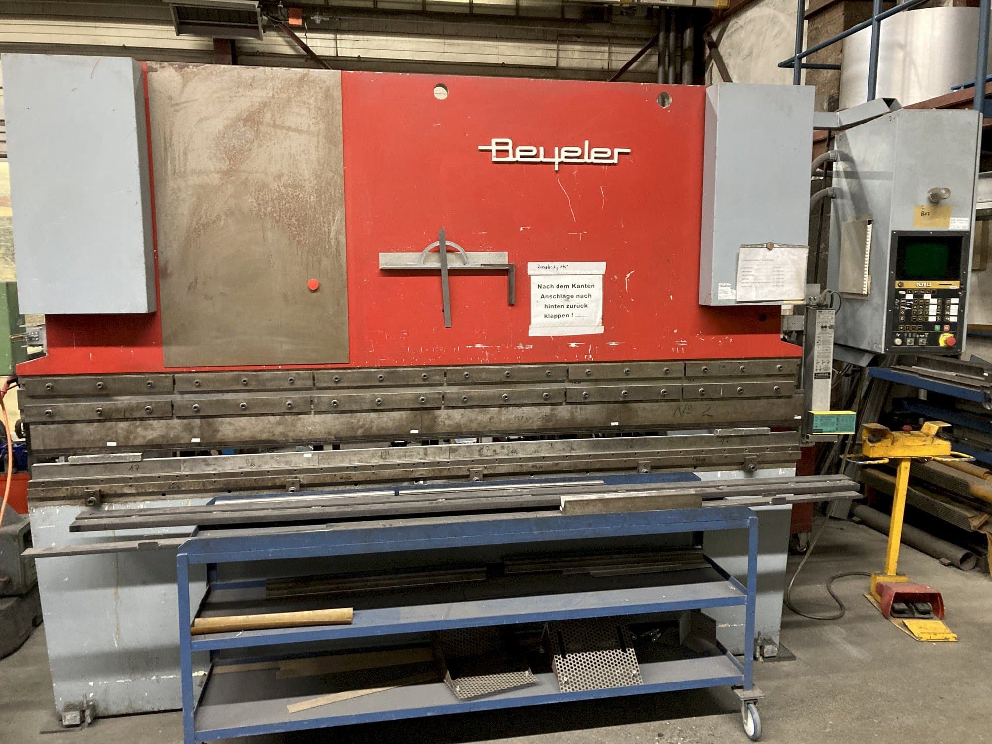 Vista Frontal da BEYELER M3 máquina