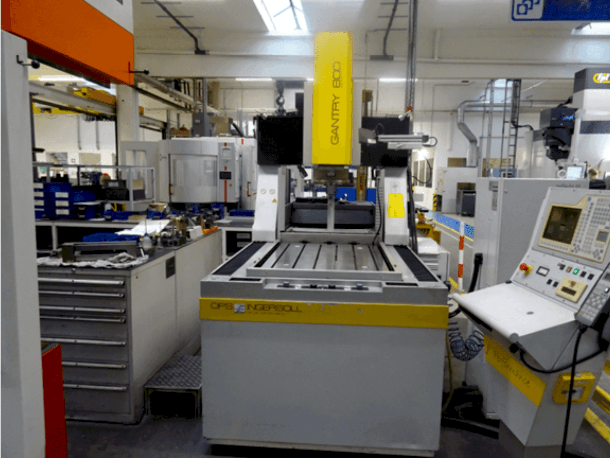 Vista Frontal da Ingersoll Rand Gantry 800 máquina