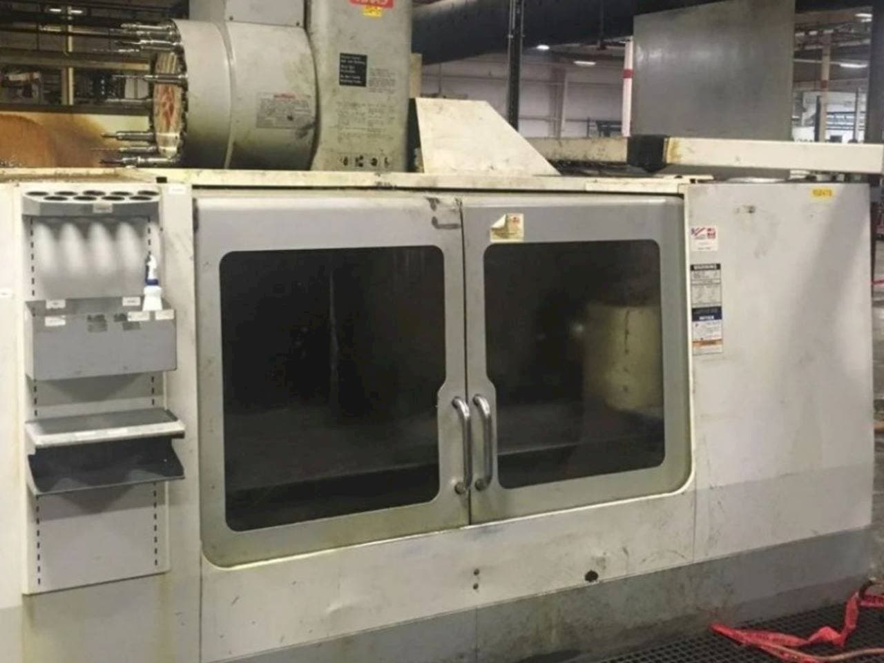 Vista Frontal da HAAS VF-8B/40 máquina