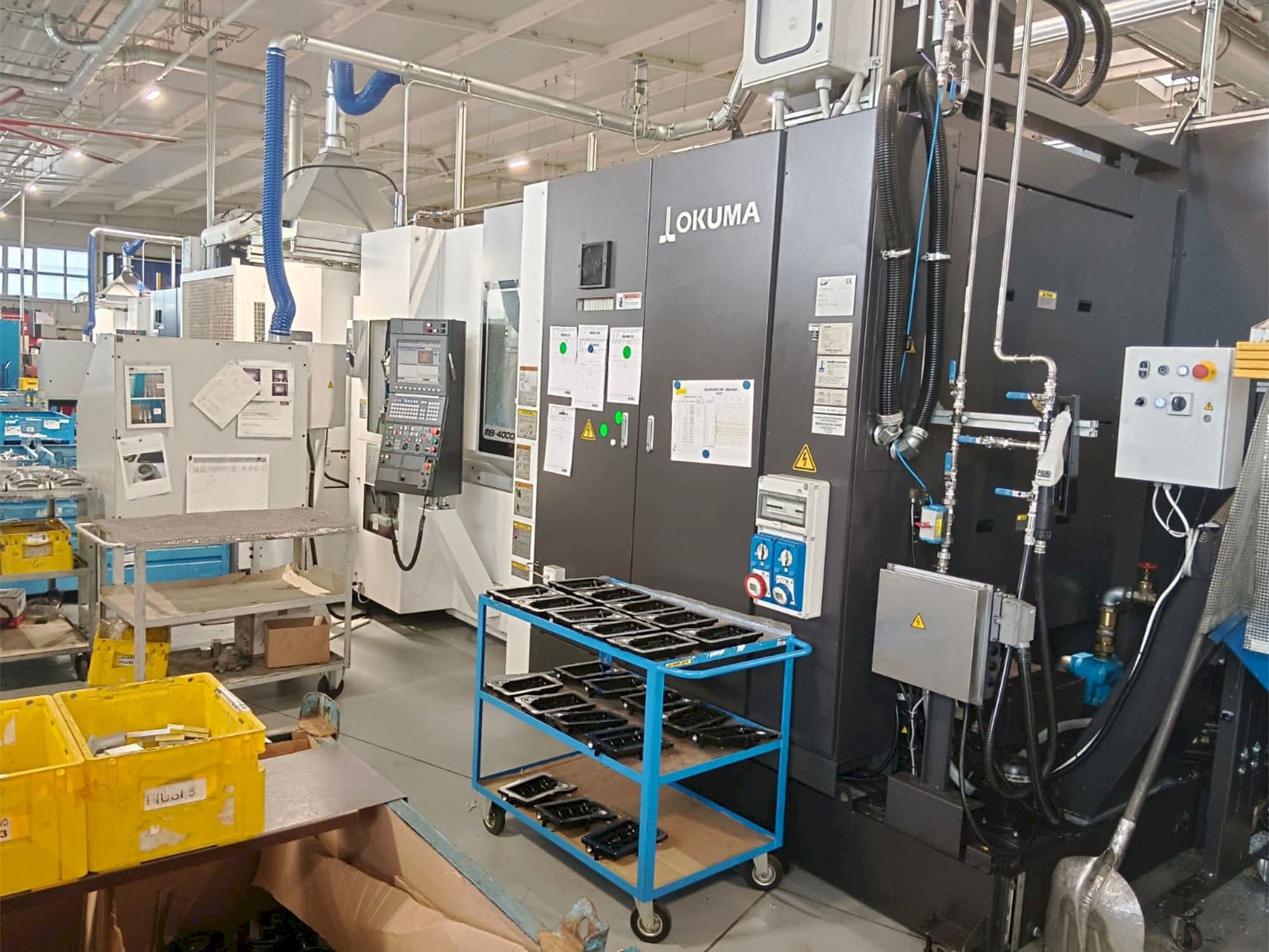 Vista Frontal da Okuma MB-4000H máquina