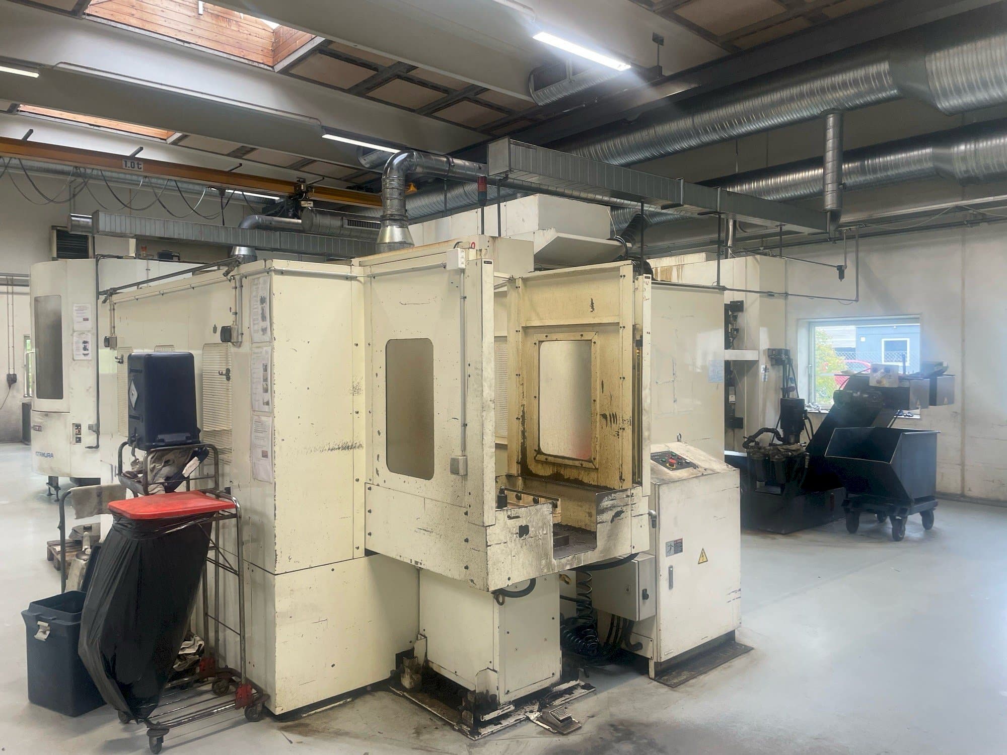 Vista Frontal da Niigata SPN 50 máquina