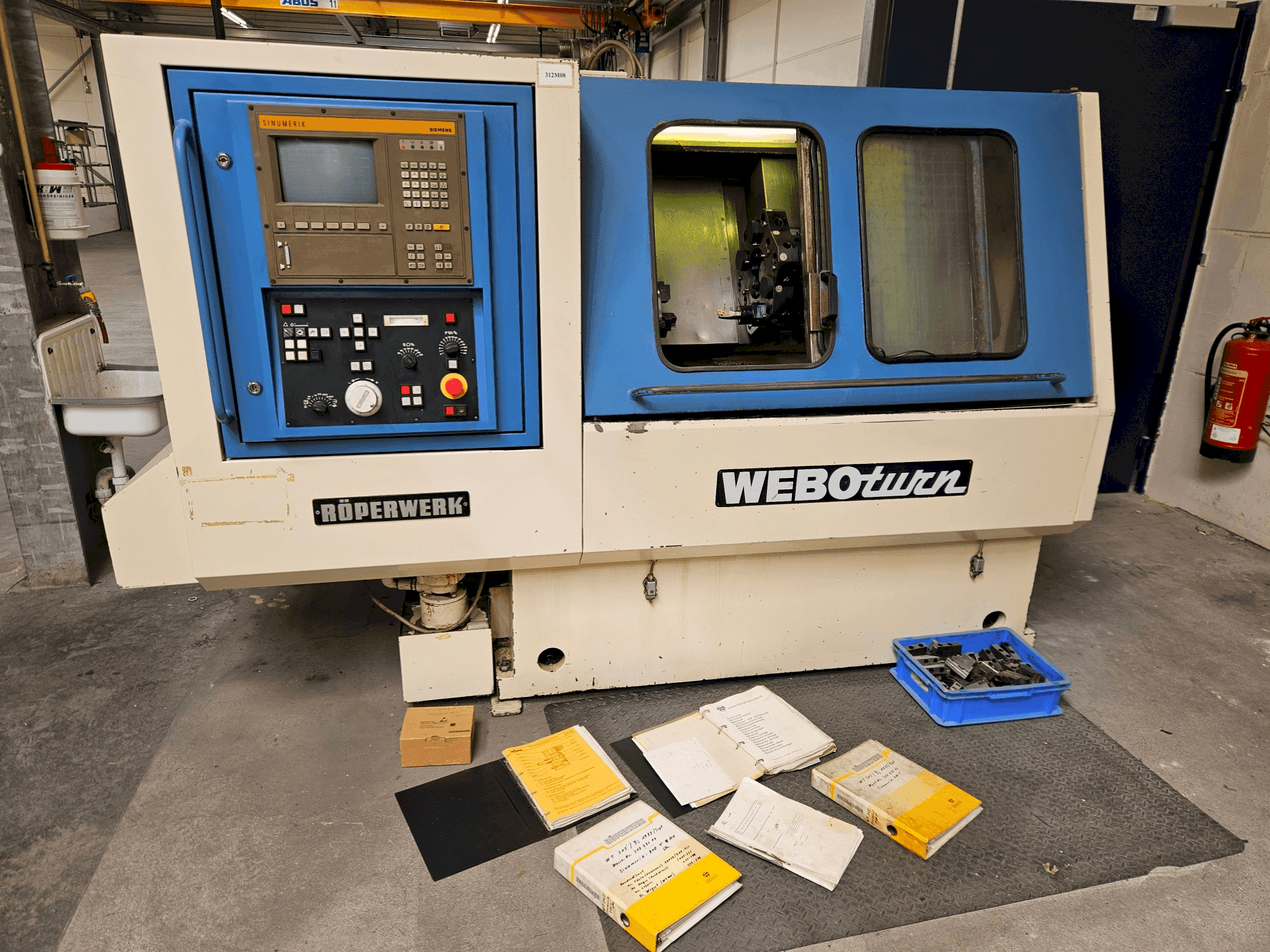 Vista Frontal  da ROEPERWERK WEBOturn 400  máquina