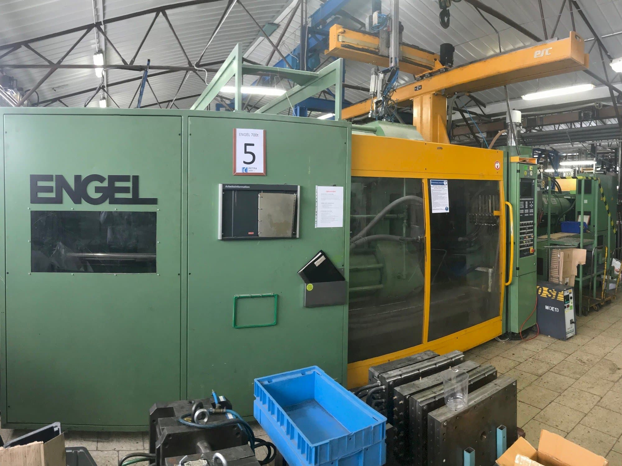 Vista Frontal  da ENGEL ES 2550/700 DUO  máquina