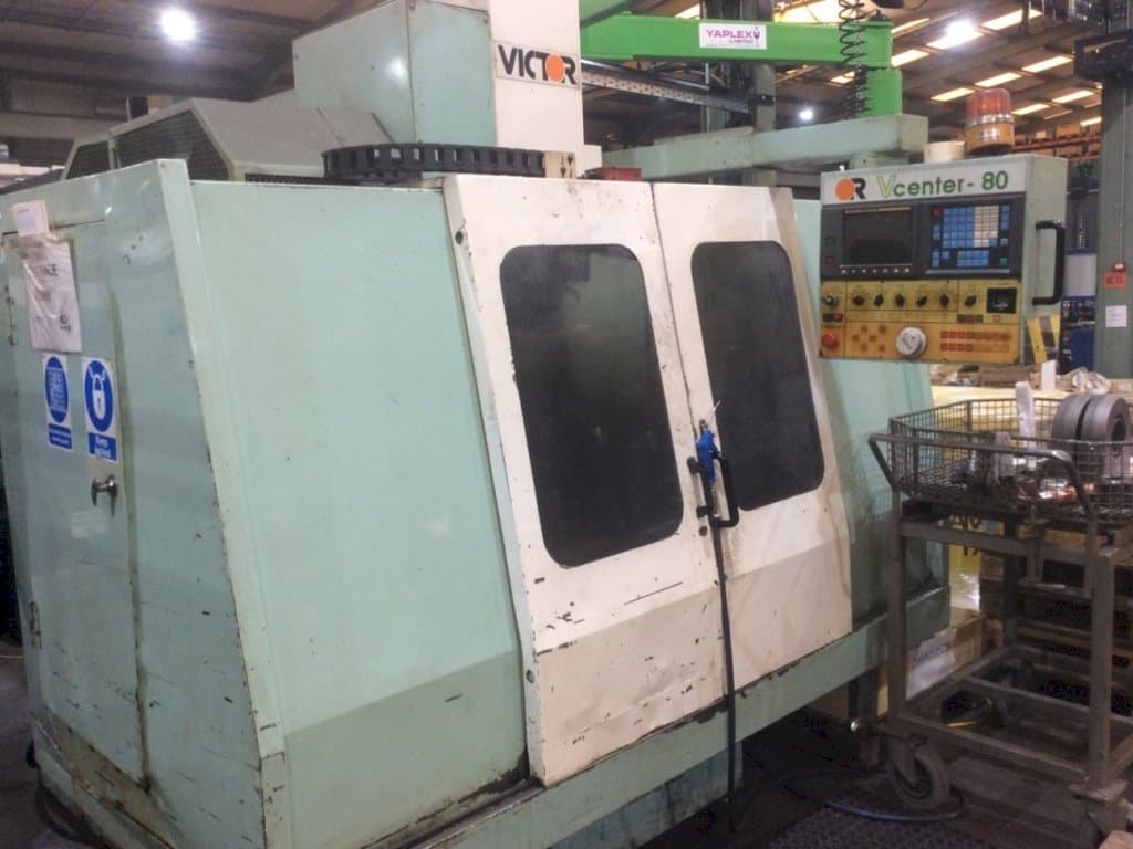 Vista Frontal da Victor V Centre-80 máquina