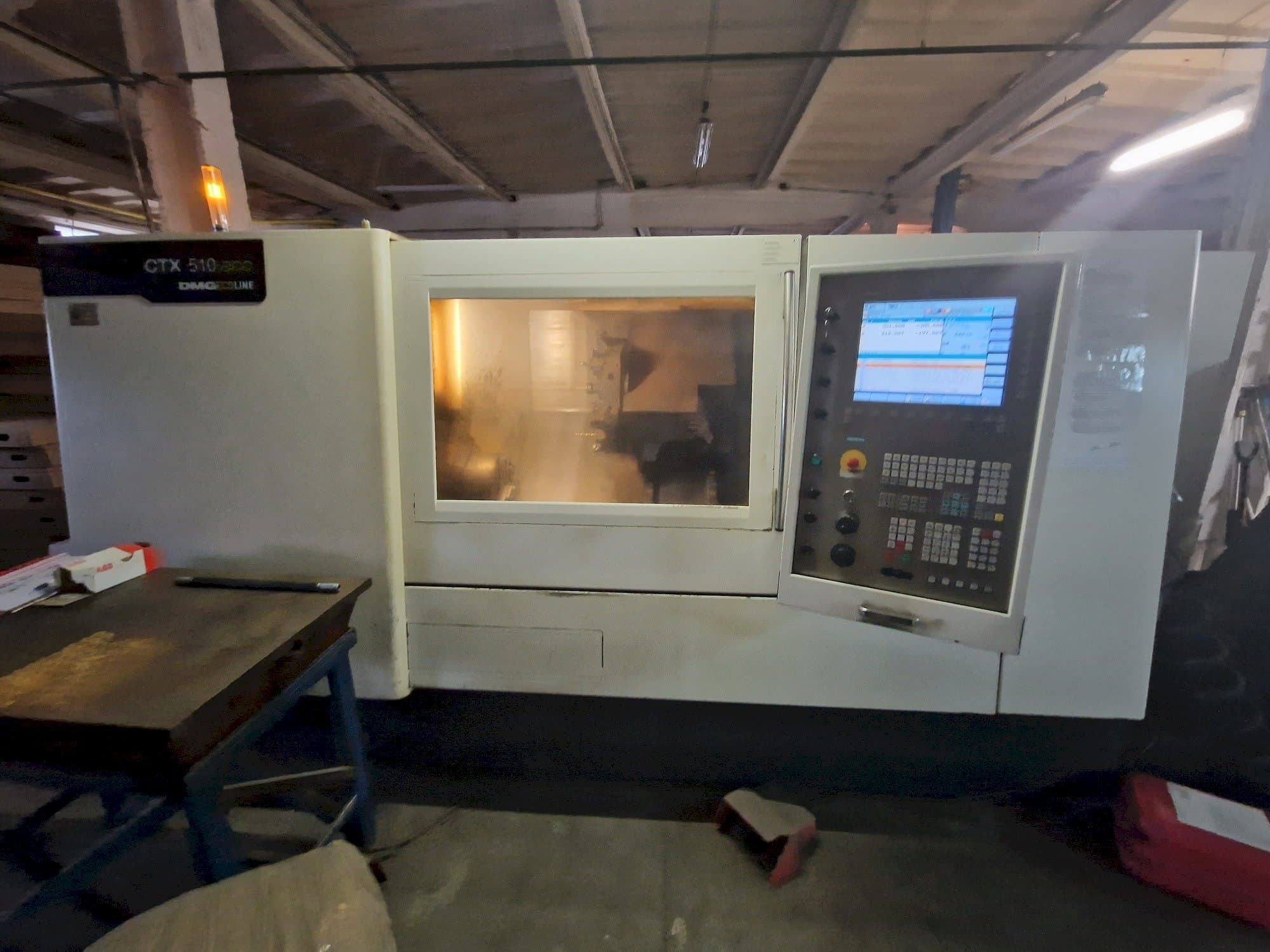 Vista Frontal da DMG CTX 510 eco máquina