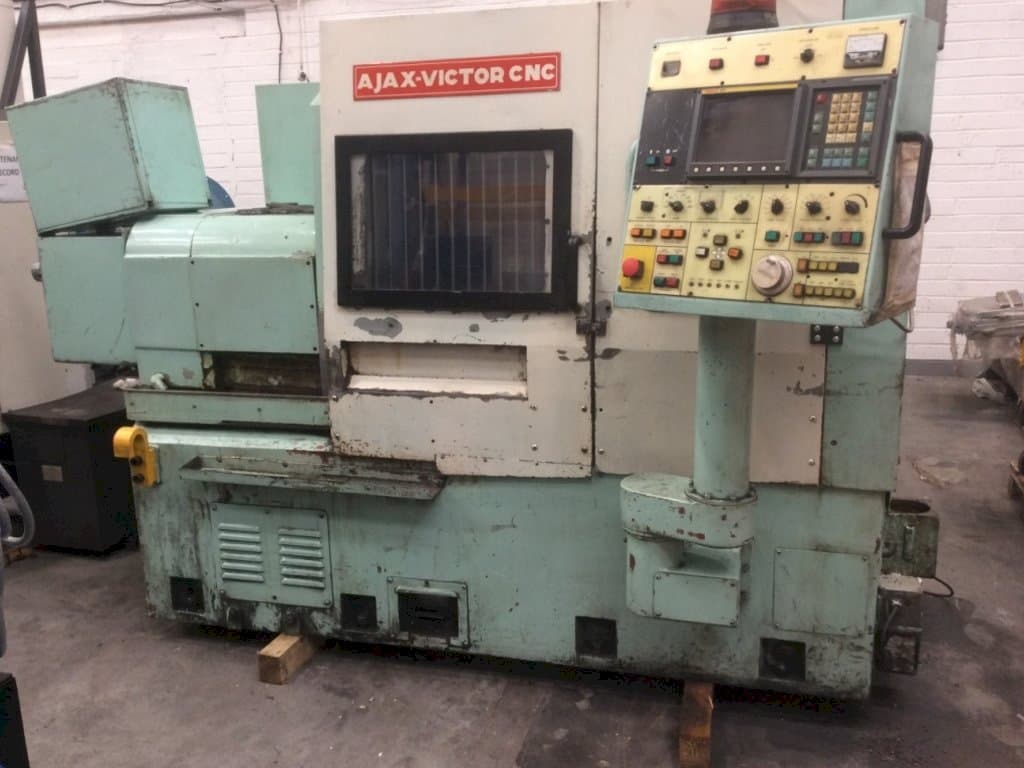 Vista Frontal da Victor TNS-3H máquina