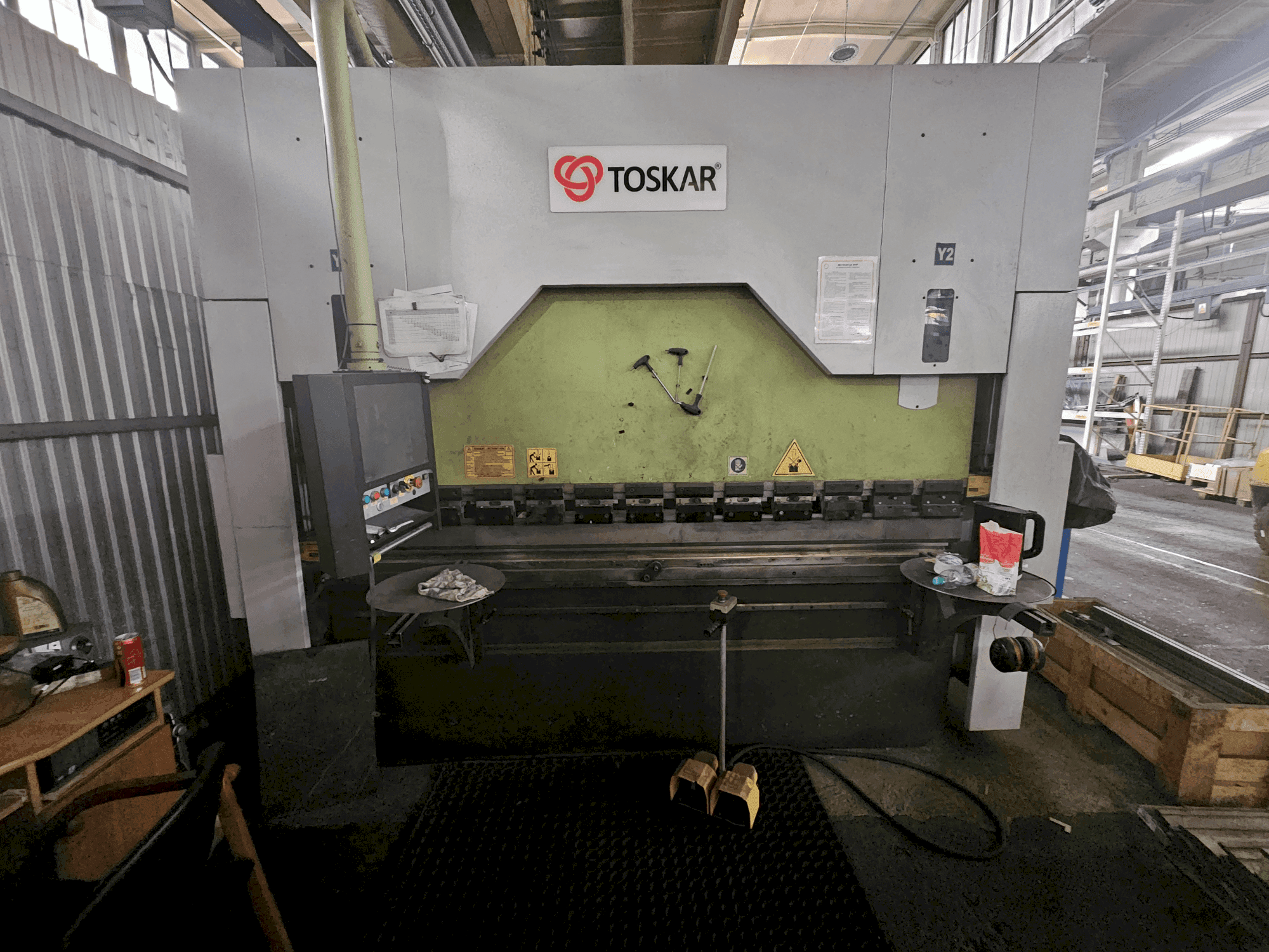 Vista Frontal da Other MASTERFAB-2600-80 máquina