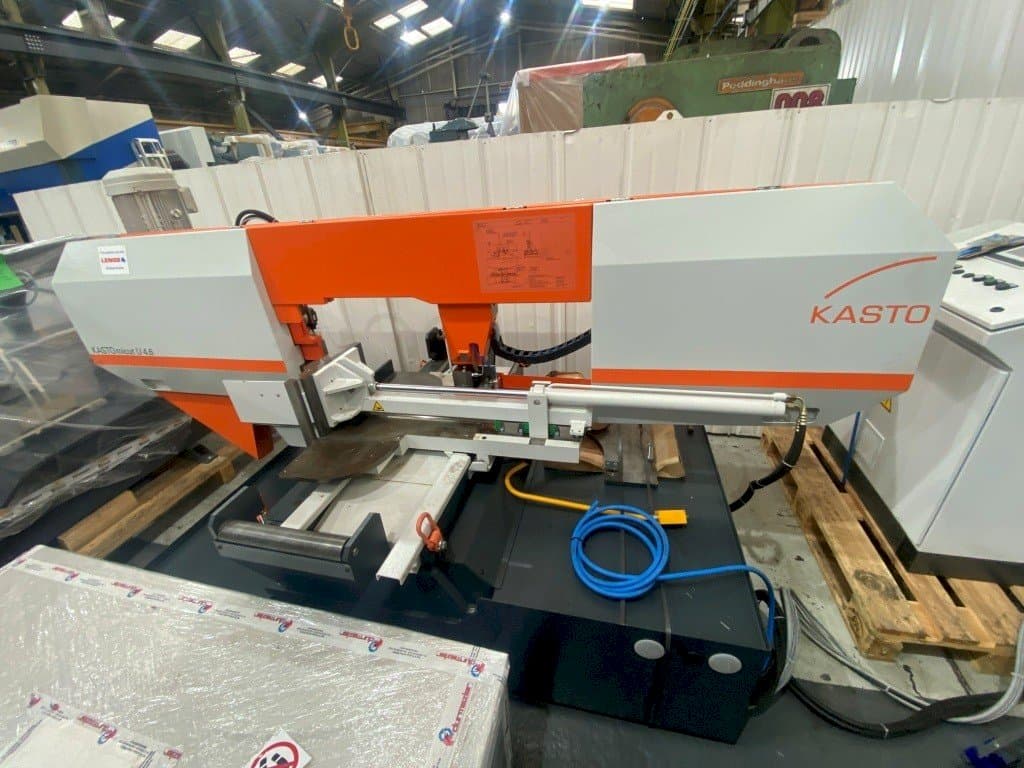 Vista Frontal da KASTO KASTOmicut U 4.6 máquina