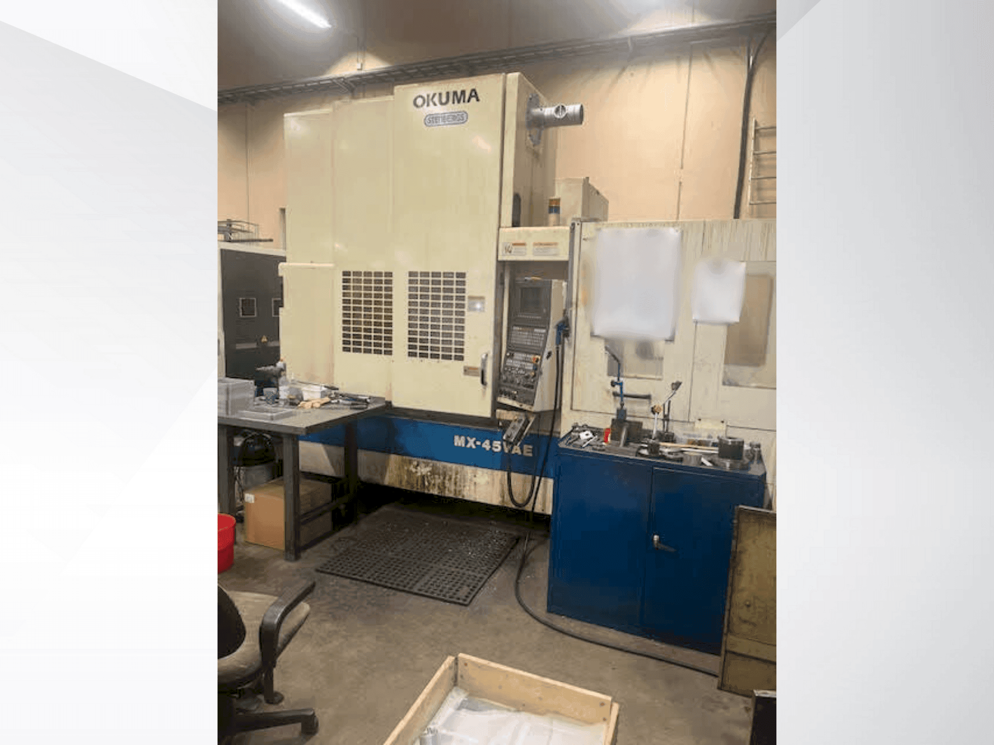 Vista Frontal da Okuma MX-45VAE máquina