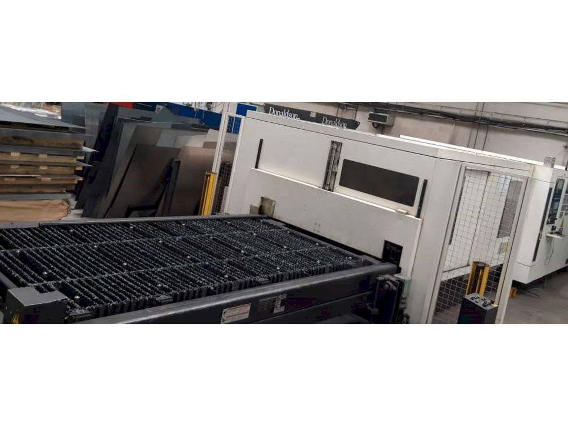 Vista Frontal da Mazak Super Turbo-X510 Mk III G máquina