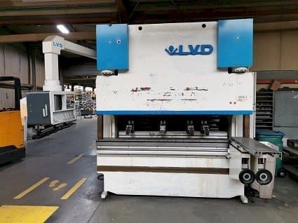 Vista Frontal  da LVD PPEB 100/25 MNC  máquina