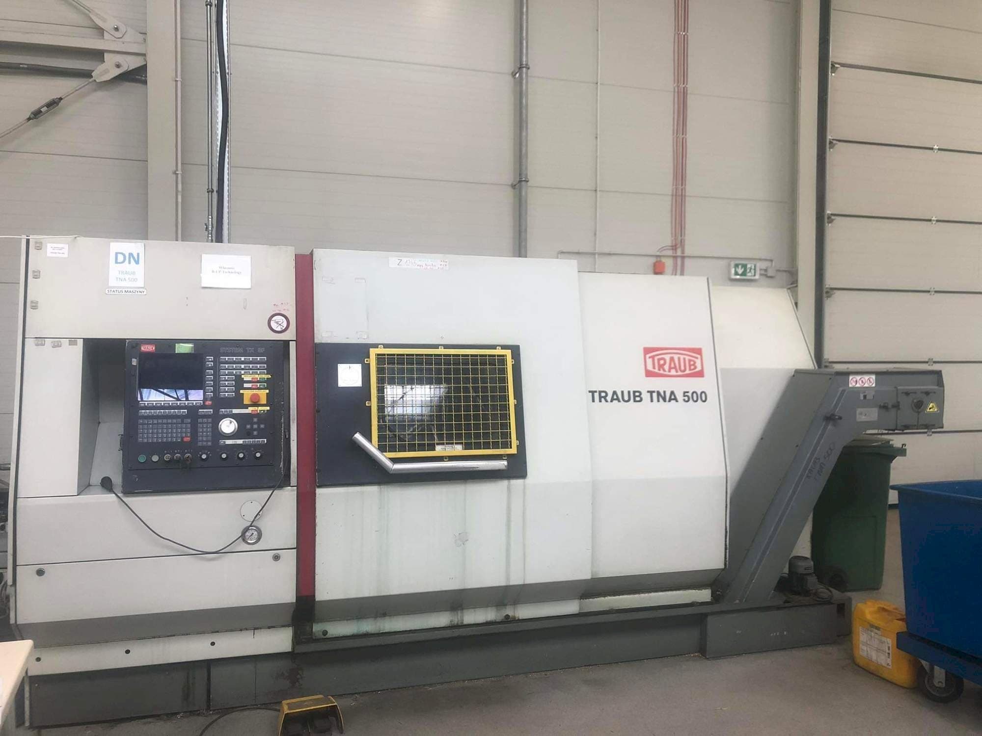Vista Frontal da TRAUB TNA 500/600 máquina