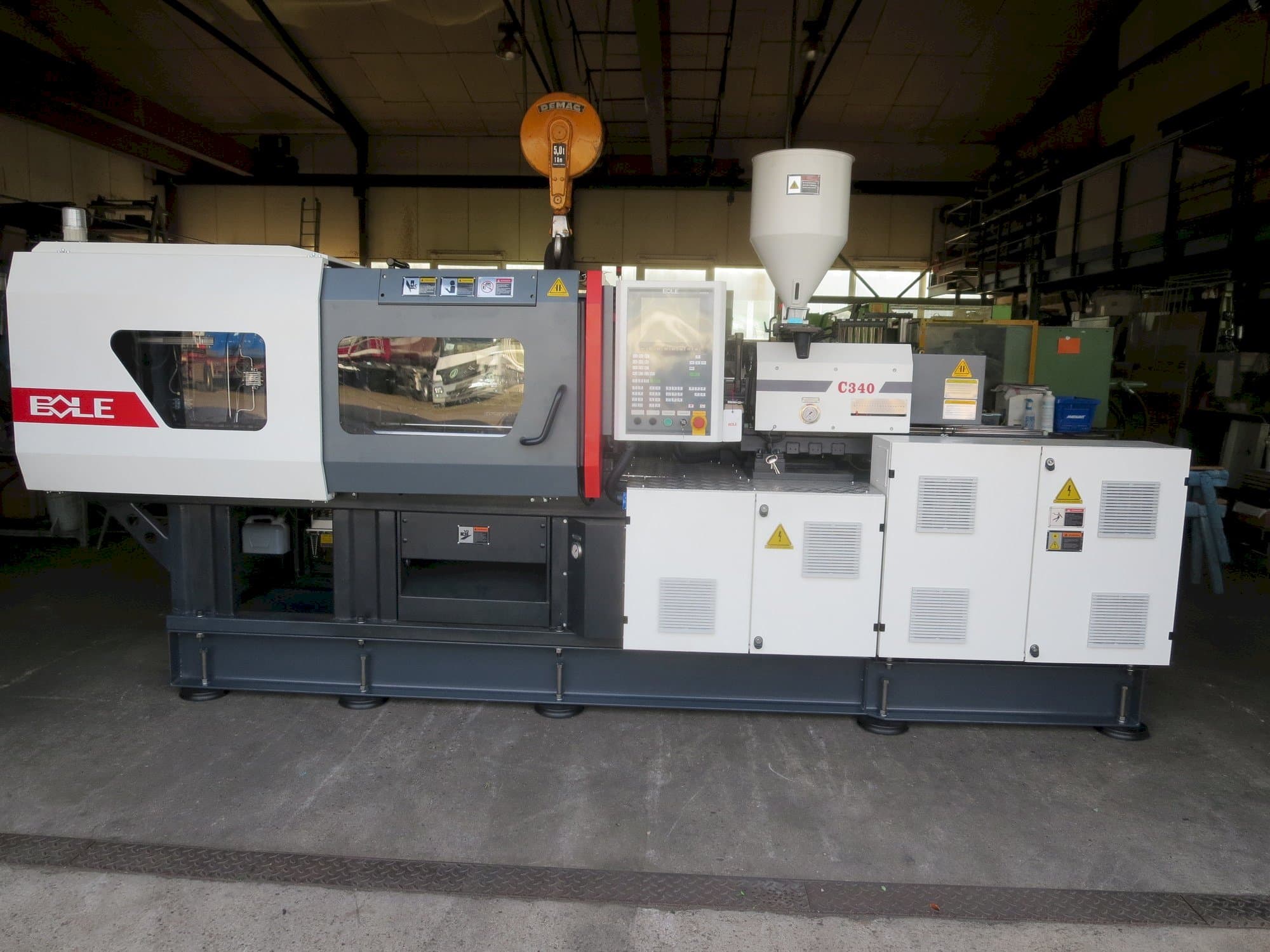 Vista Frontal da BOLE BL 100EKII - C340 máquina