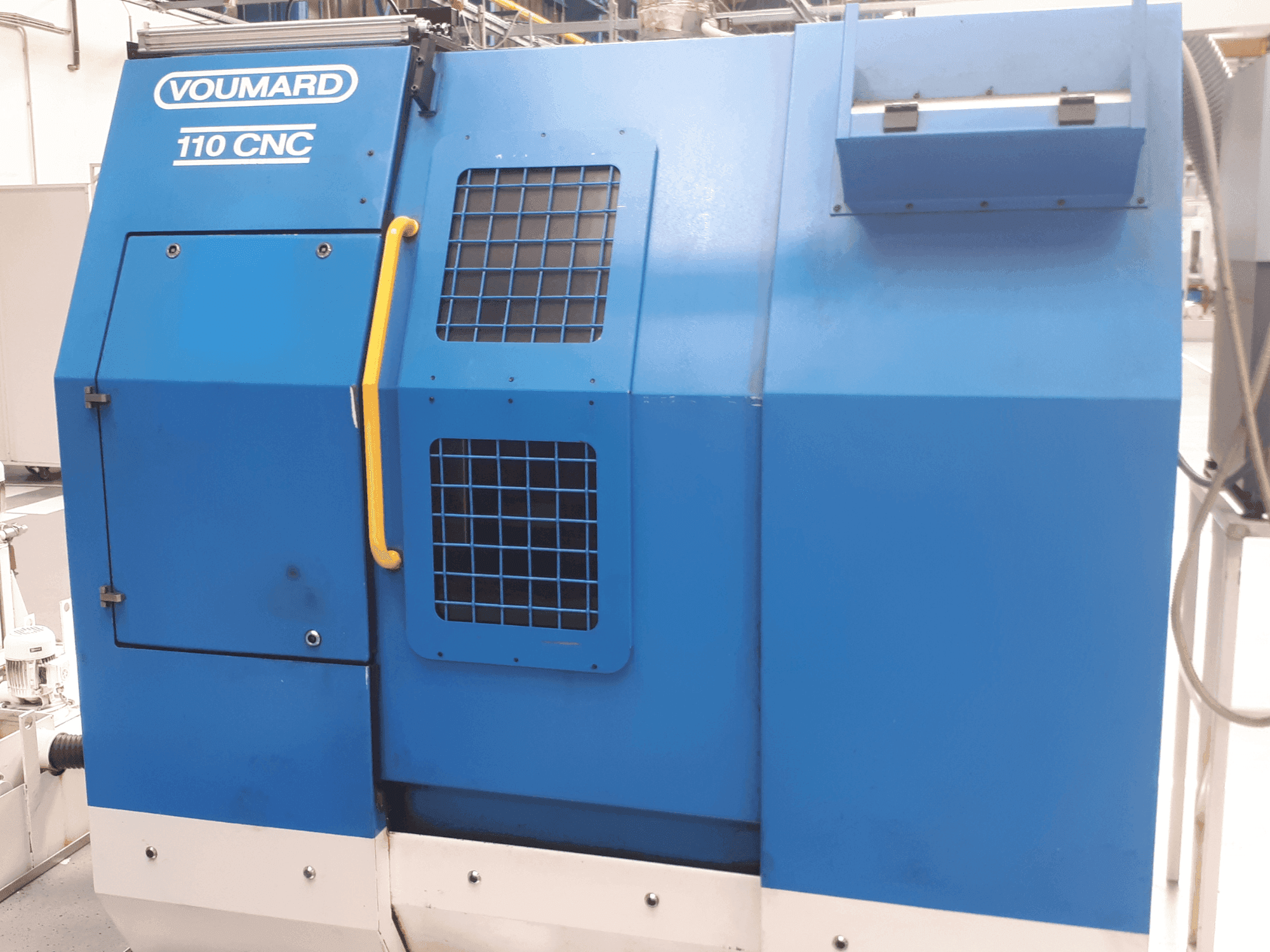 Vista Frontal  da VOUMARD 110 CNC T  máquina