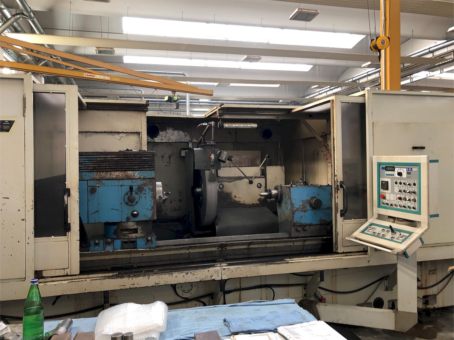 Vista Frontal da Cetos BUC 63 x 2000 máquina