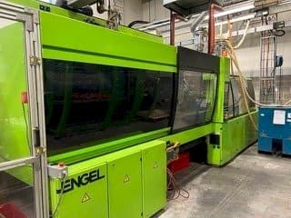 Vista Frontal da Engel ES 750 H330W / 250 HL-2F máquina