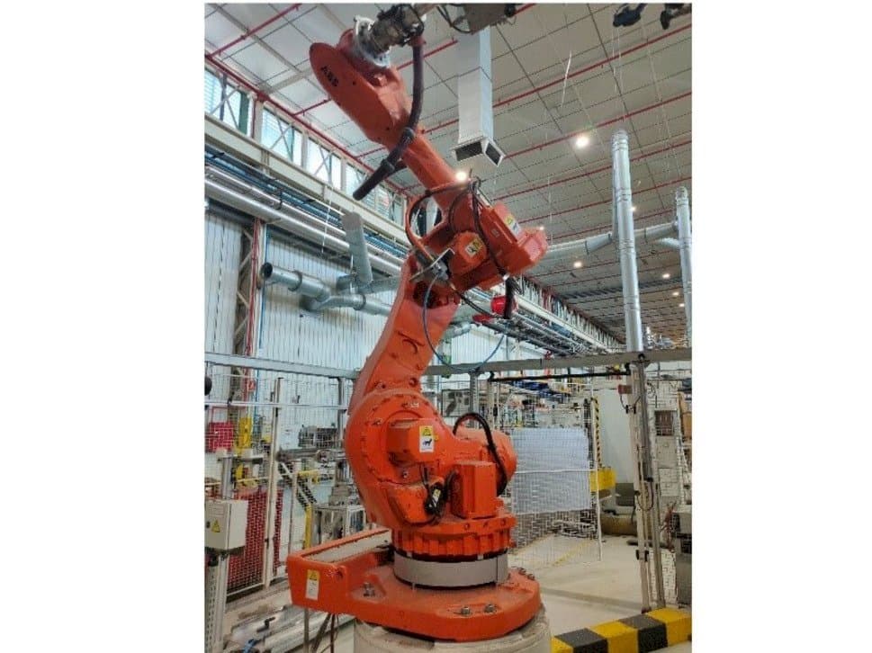 Vista Lateral Esquerda da ABB IRB 6600-175/2.55 máquina