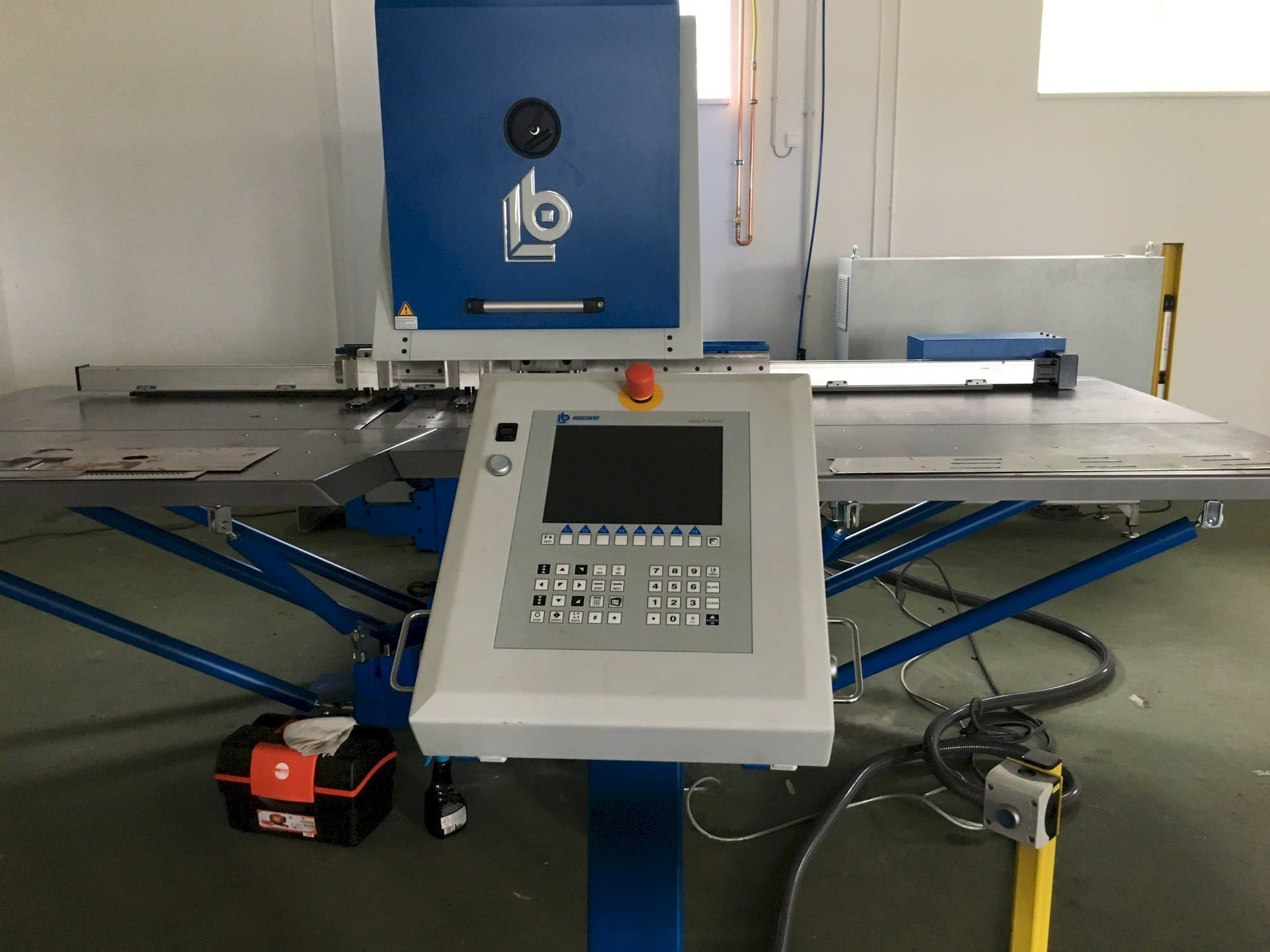 Vista Frontal da BOSCHERT Compact 750 máquina