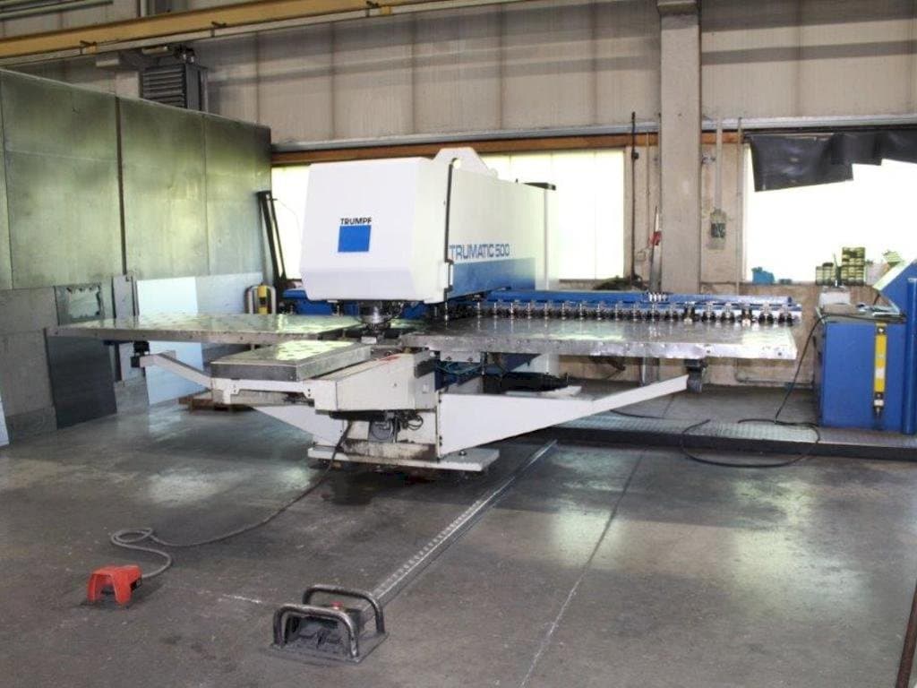 Vista Frontal da Trumpf Trumatic 500 máquina