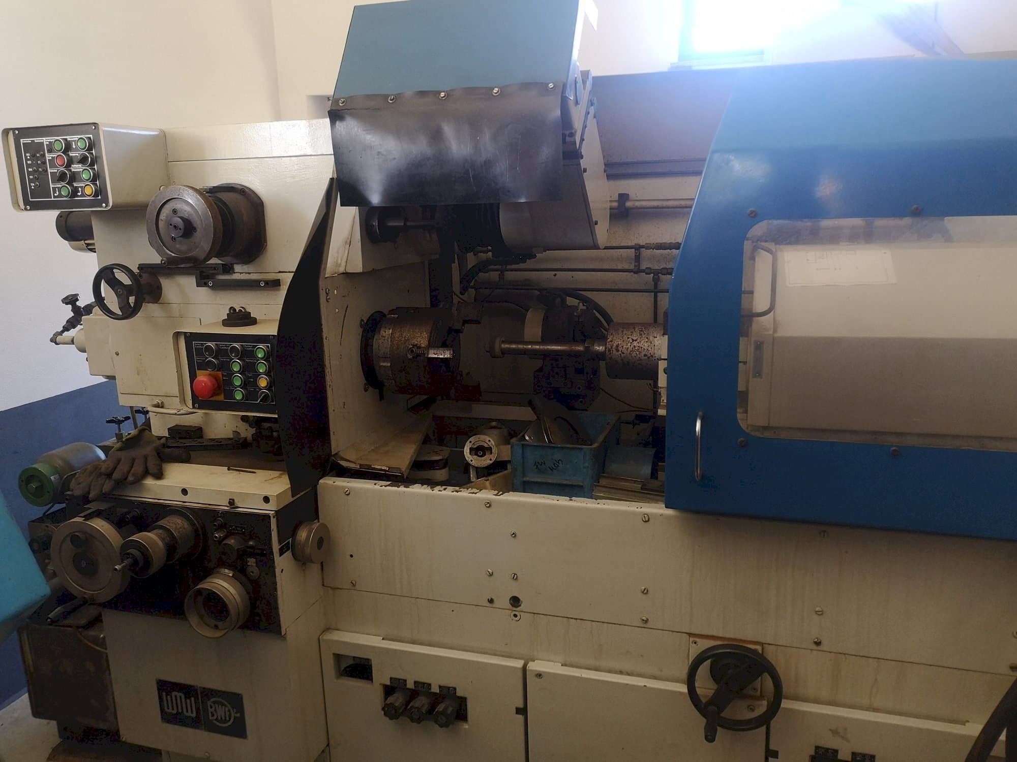 Vista Frontal da WMW SI4 máquina