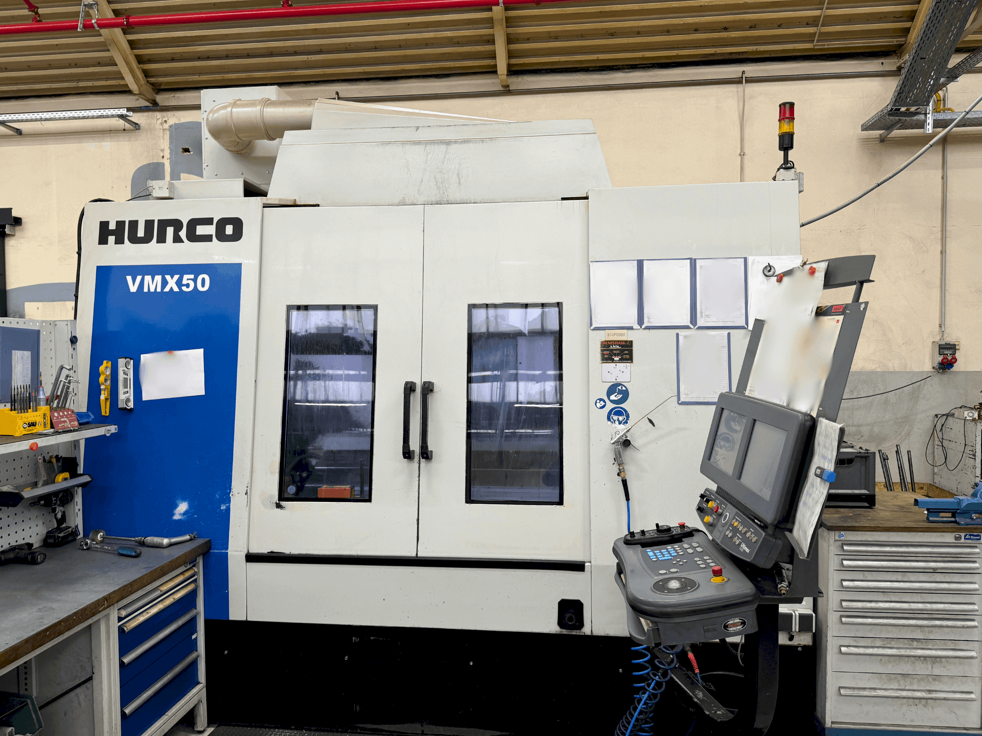 Vista Frontal da Hurco VMX 50/40T máquina