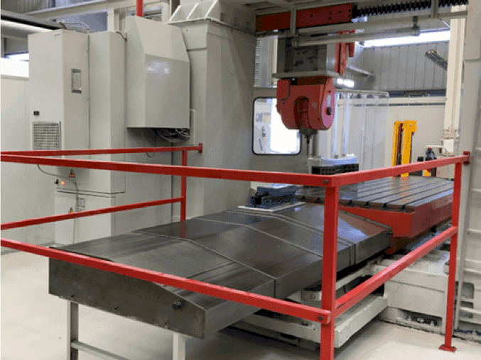 Vista Frontal da Zayer KP 3000 AR máquina