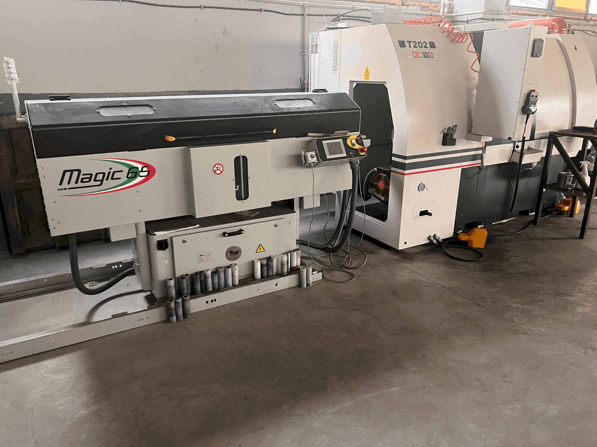 Vista Frontal  da RAIS T202  máquina