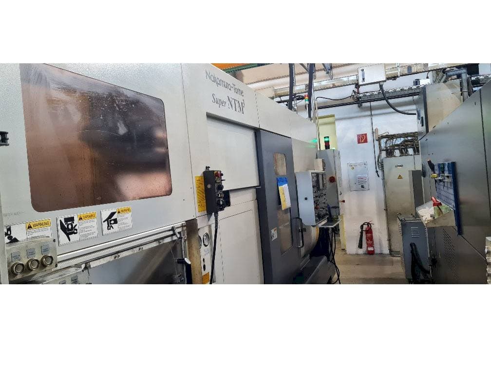 Vista Frontal da NAKAMURA Super NTM³ máquina