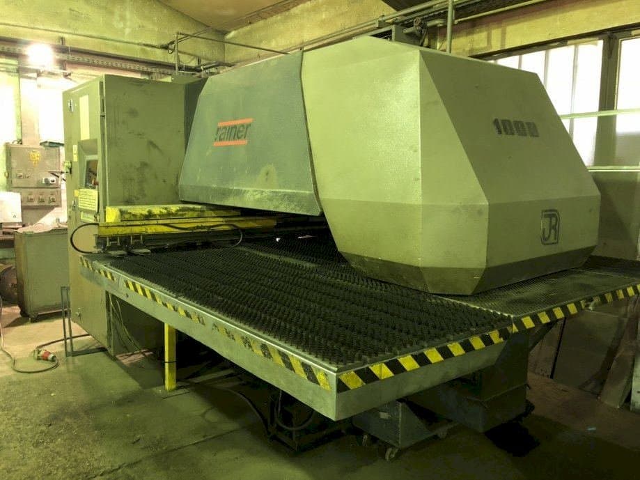 Vista Lateral Esquerda  da Rainer 1000R  máquina