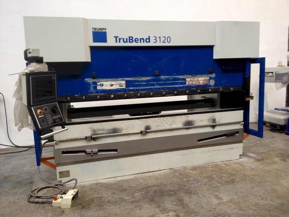 Vista Frontal  da Trumpf TruBend 3120  máquina
