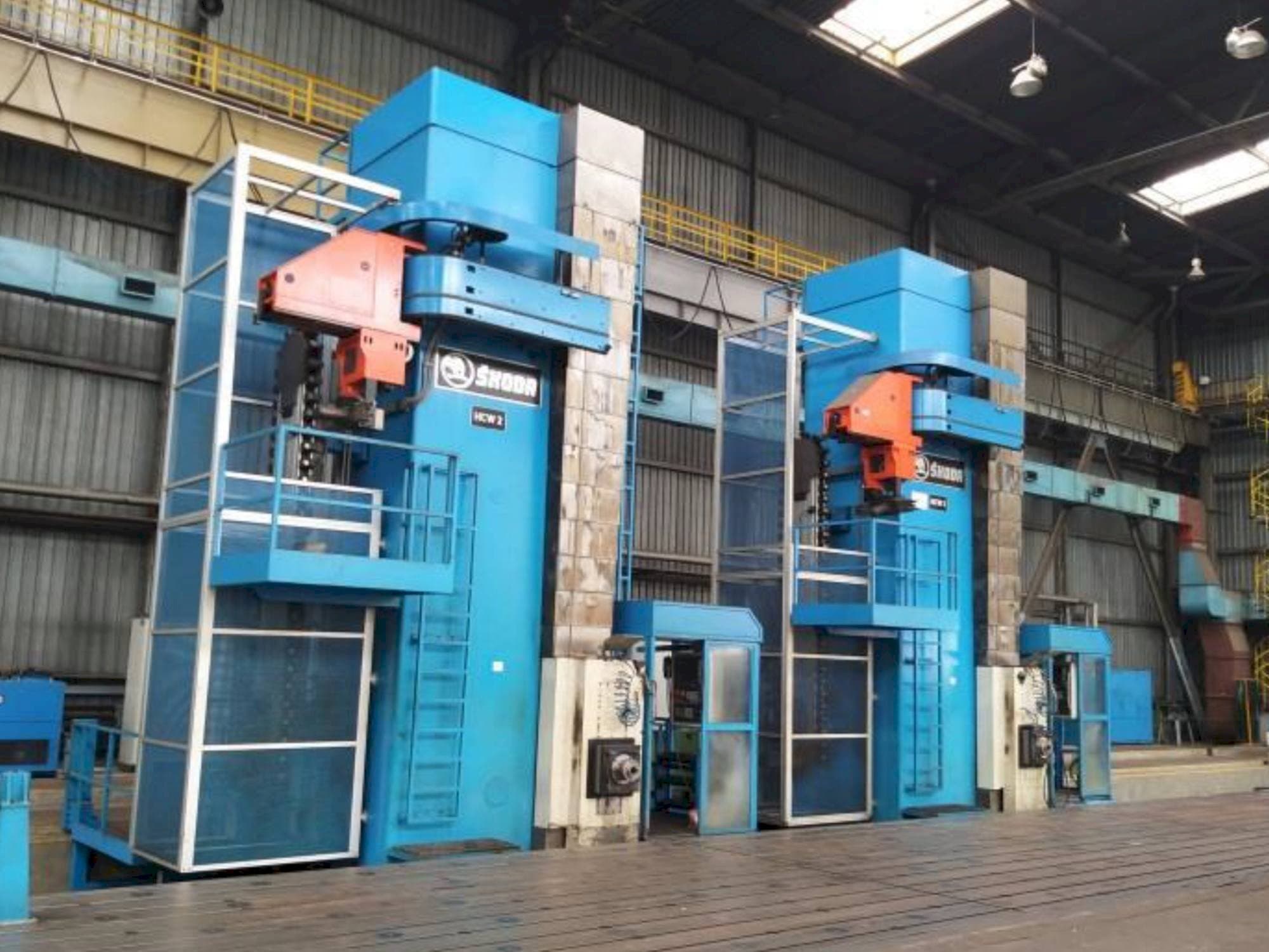 Vista Frontal da SKODA HCW 2-200 DUO máquina