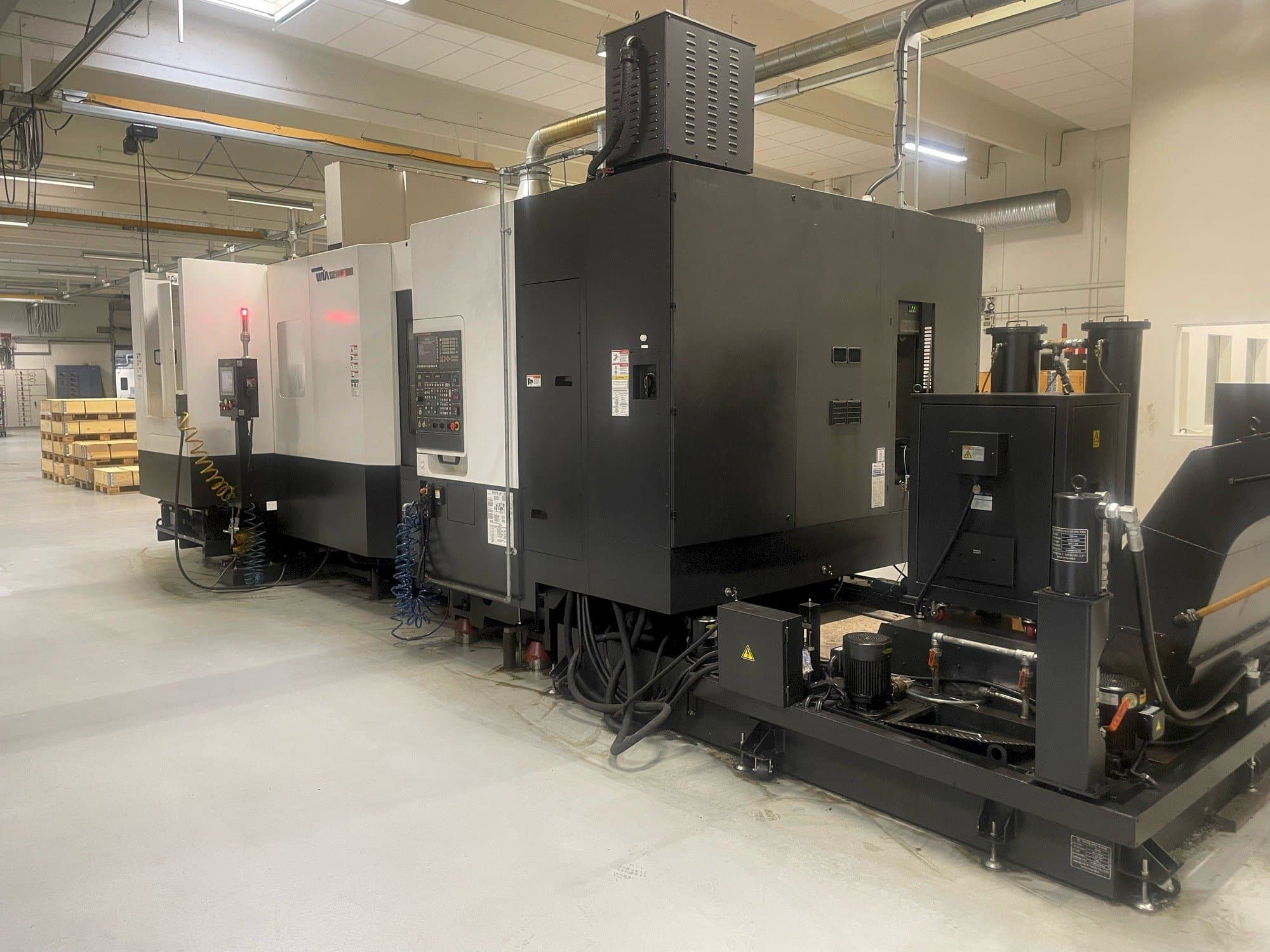 Vista Frontal  da Hyundai Wia Wia HS5000i  máquina