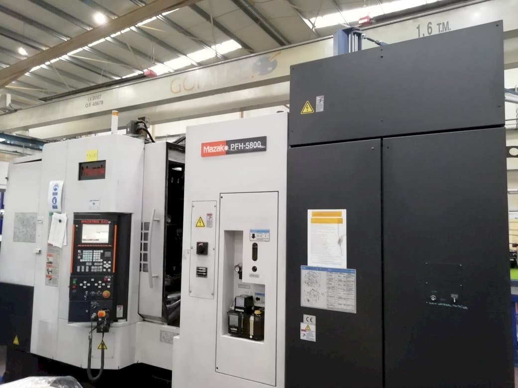 Vista Frontal  da Mazak PFH 5800  máquina