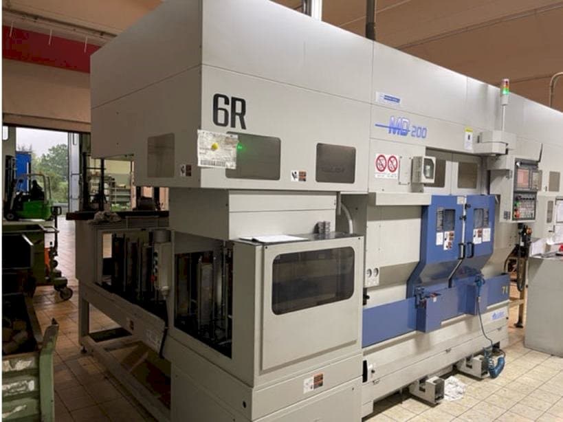 Vista Frontal da Muratec MD 200 máquina