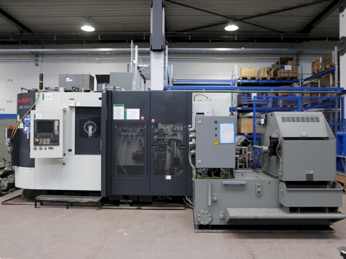 Vista Frontal  da Heckert HEC 400D  máquina