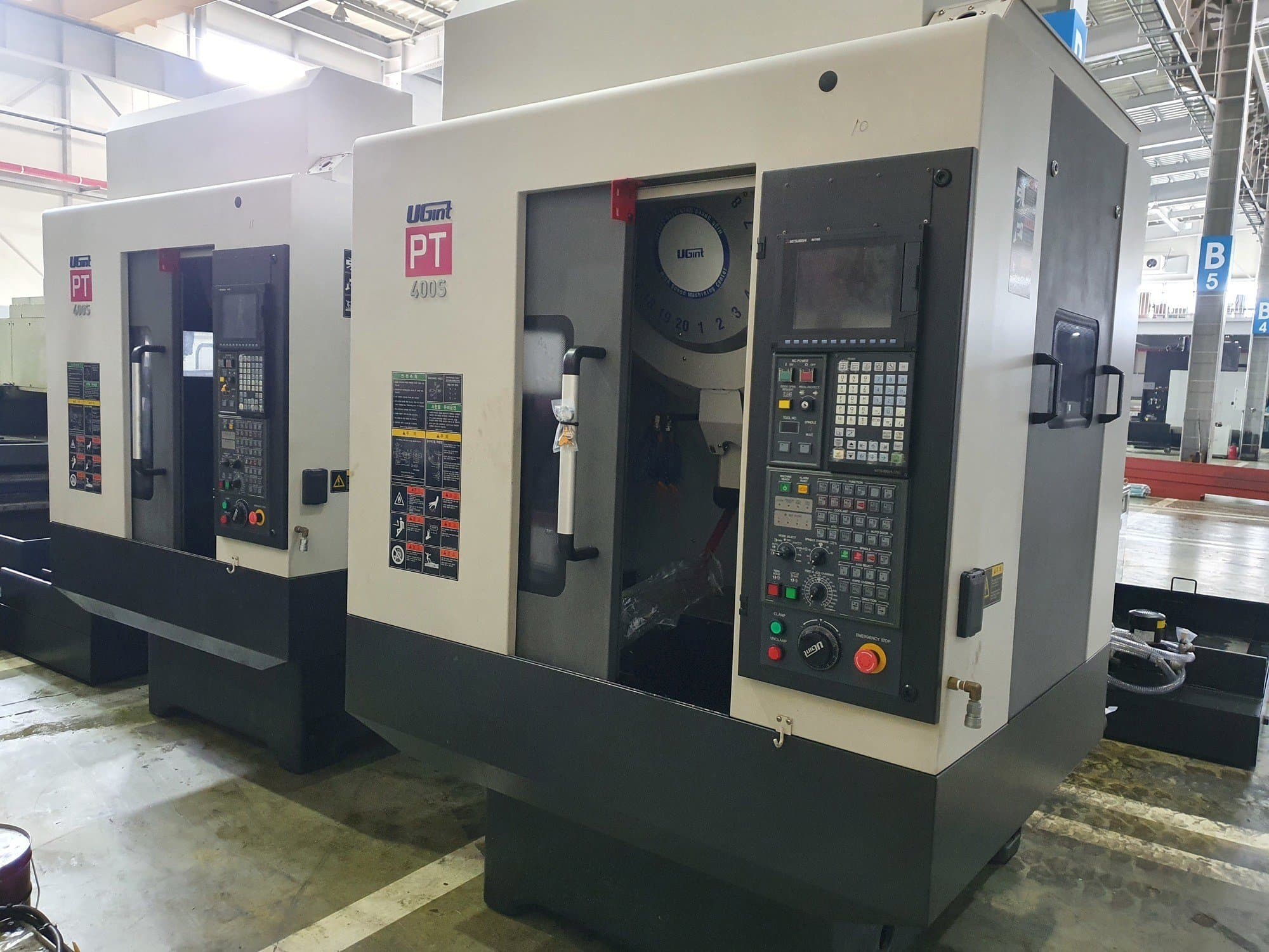 Vista Frontal da UGINT PT400S máquina