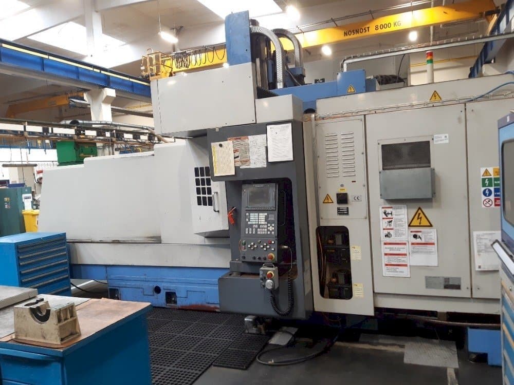 Vista Frontal da Mazak FJV 35/80 máquina