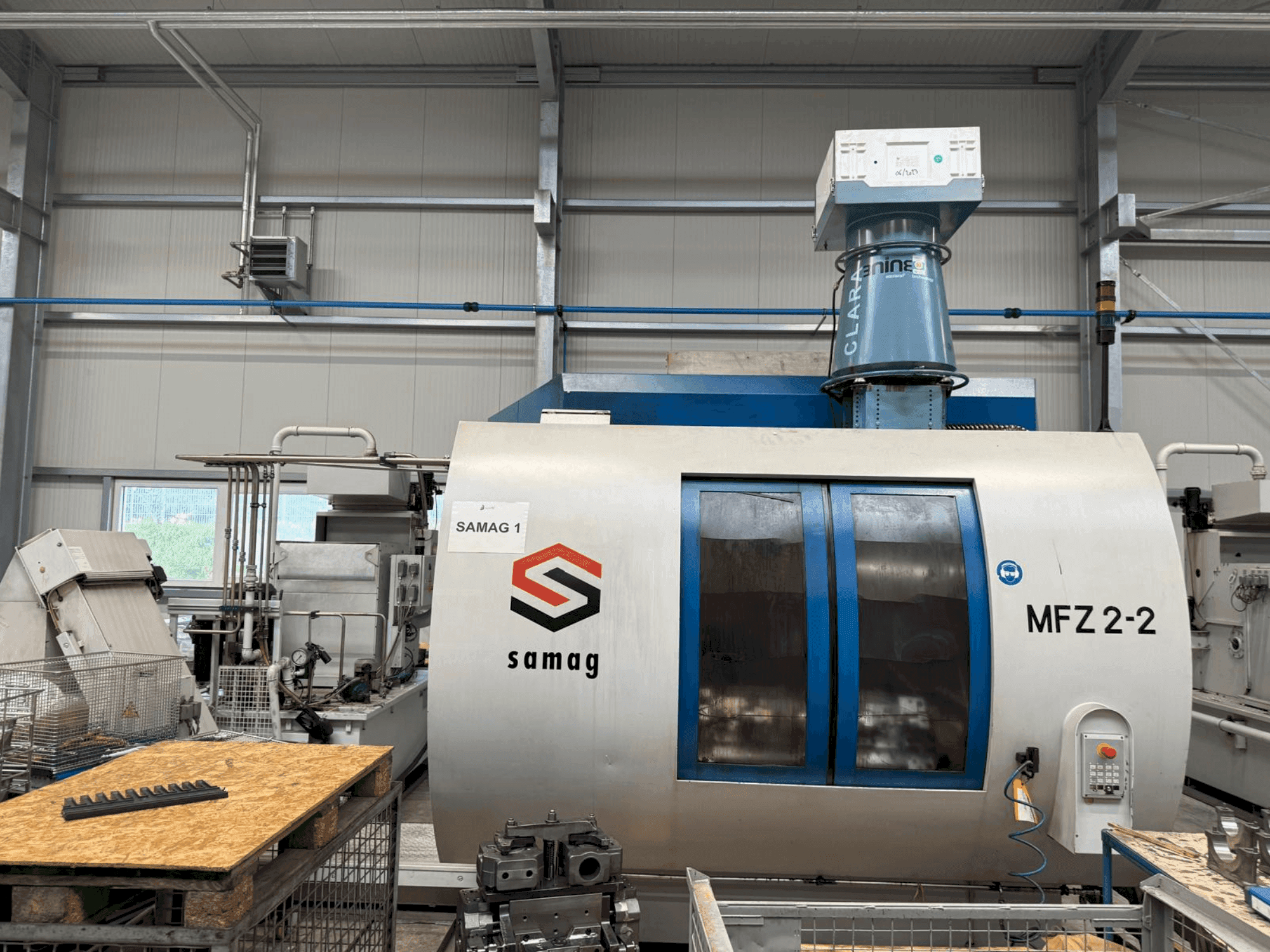 Vista Frontal da SAMAG MFZ 2-2 (2007) máquina