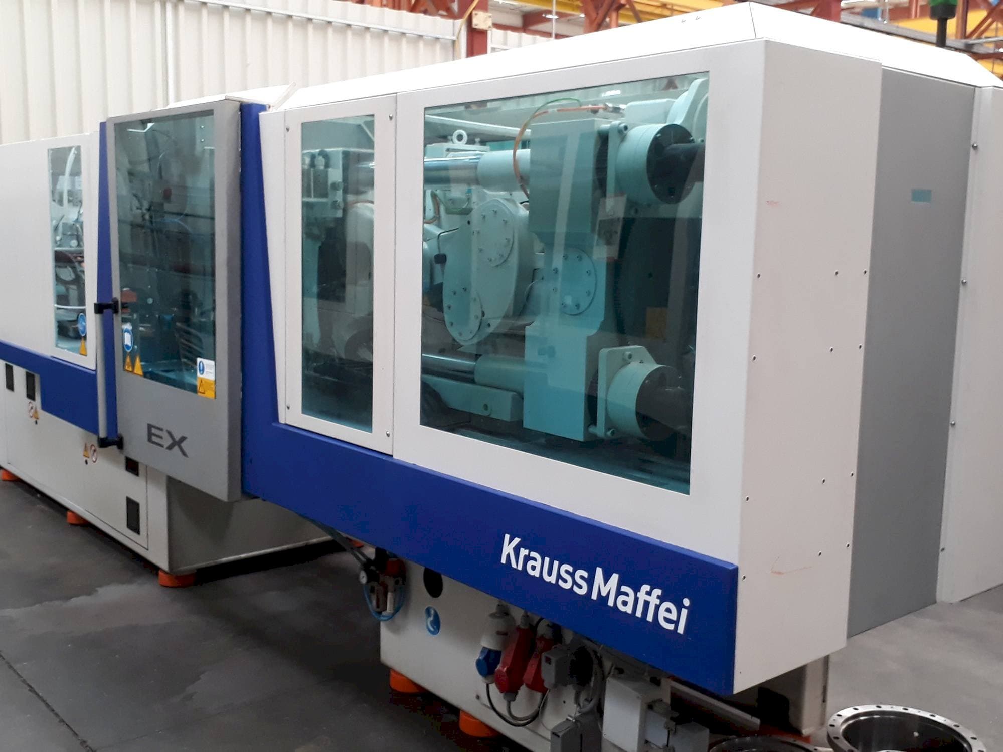Vista Frontal da Krauss Maffei 160-750 EX máquina