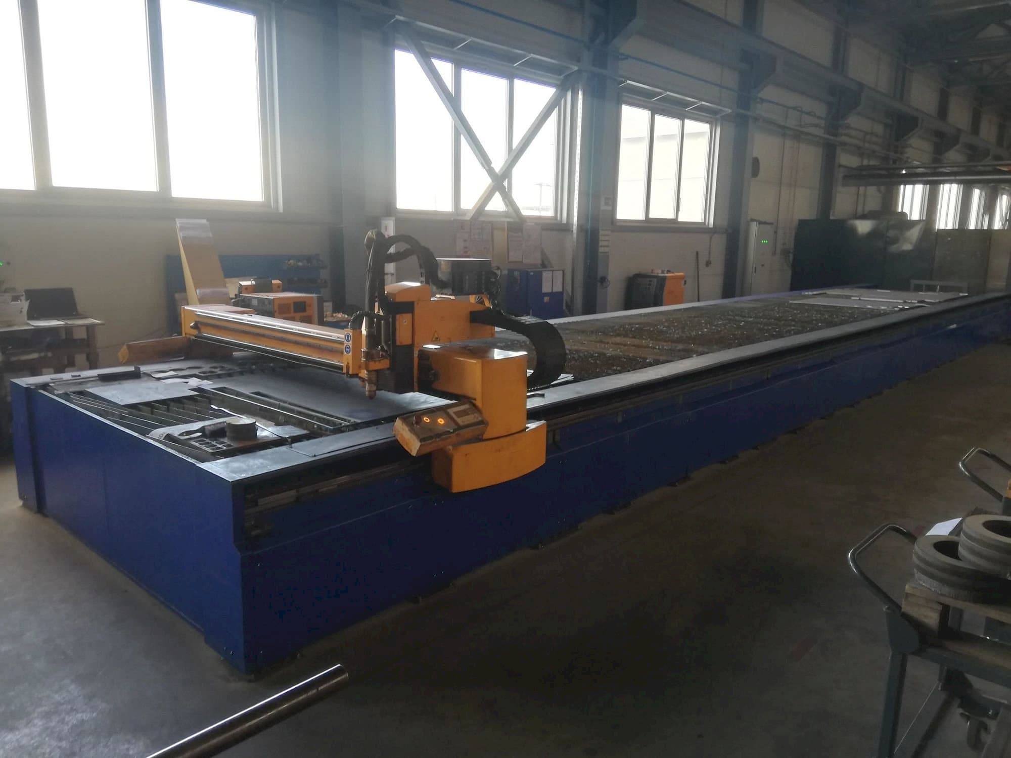 Vista Frontal da MicroStep Pls 13501.20 P máquina