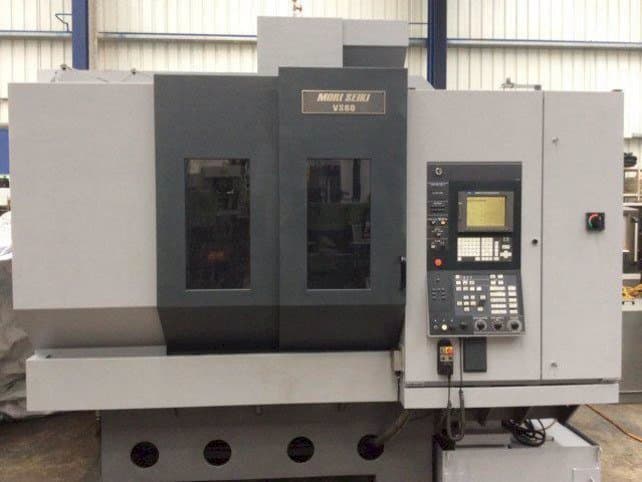 Vista Frontal  da MORI SEIKI VS 60  máquina