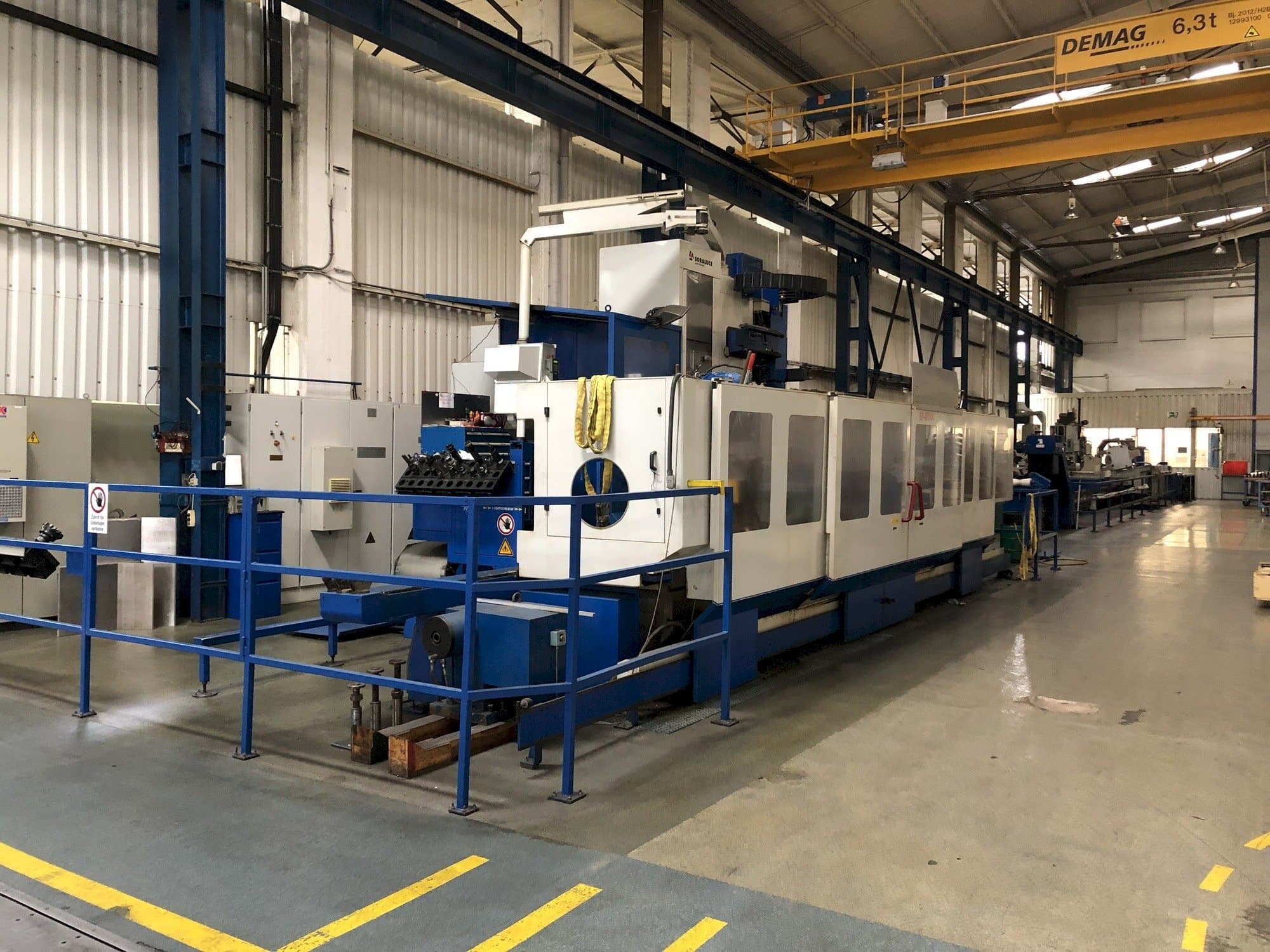 Vista Frontal da Soraluce SP-8000 máquina