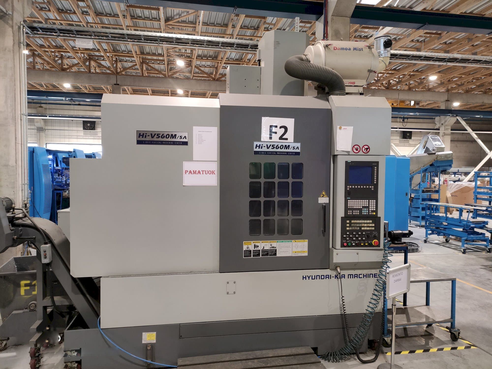 Vista Frontal da Hyundai Kia Hi-V560M/5A máquina