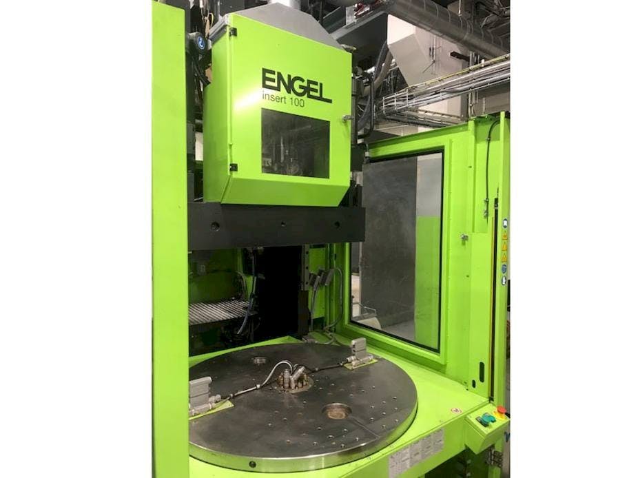 Vista Frontal  da Engel INSERT 500V/100  máquina