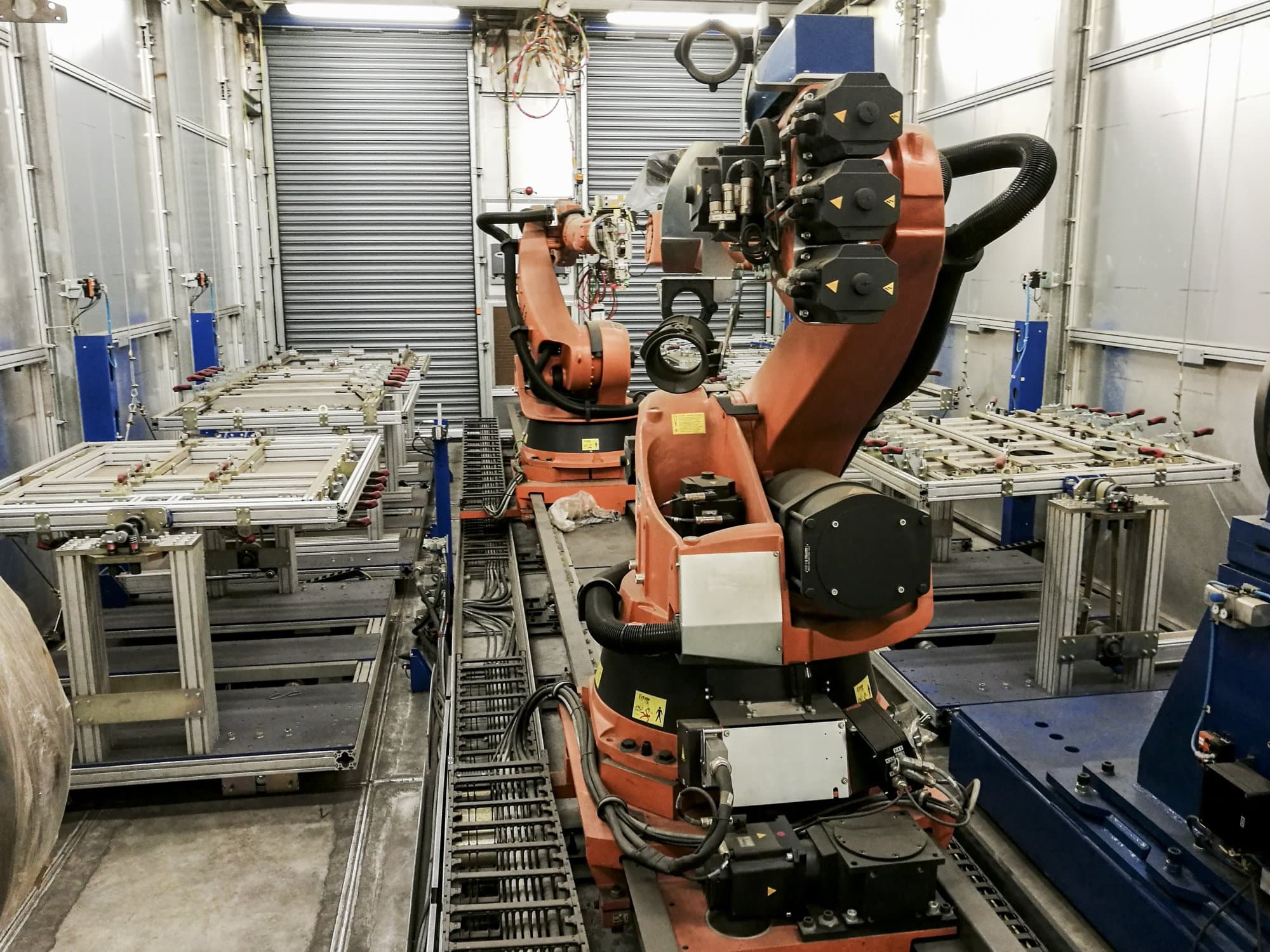 Detalhe da KUKA KR 100-2 HA máquina