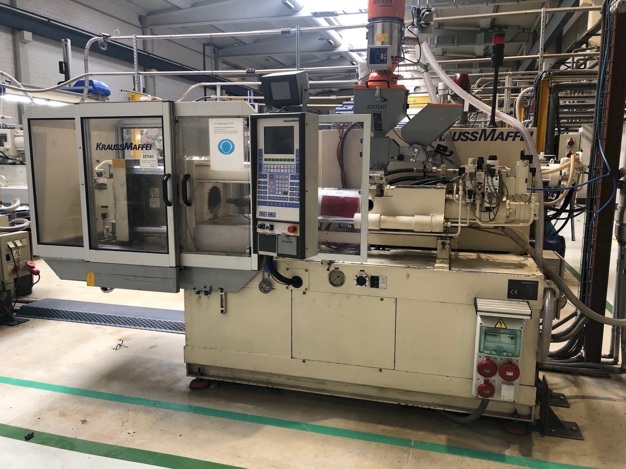 Vista Frontal da Krauss Maffei 50-190 C1 máquina